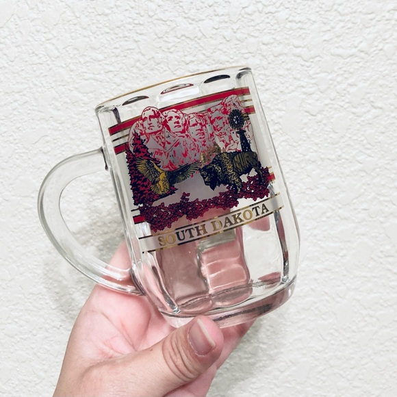 Vintage South Dakota souvenir clear glass coffee Tea mug - Picture 1 of 10
